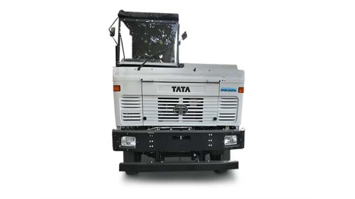Tata LPT 4930 Trucks